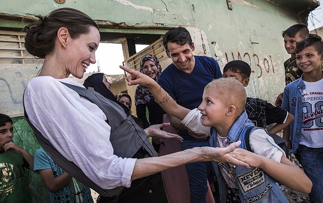 Ancelina Coli İŞİD zülmünə məruz qalanları ziyarət etdi - Fotolar