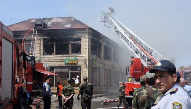 Bakıda restoranda yanğın - FOTO + YENİLƏNİB