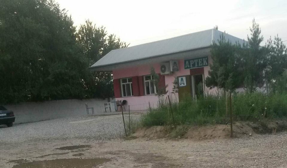 KÜRDƏMİRDƏ ŞOK: İnsan və heyvan dərmanları eyni aptekdə satılır - ƏHALİ TƏHLÜKƏDƏ