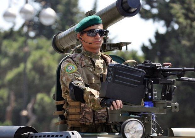 Bakı hərbi paradda nə göstərəcək: Bell-412-dən LORA-ya kimi – FOTO