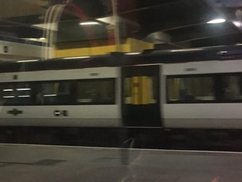 SON DƏQİQƏ: Qatarda üzərində bomba quraşdırılmış sərnişin var