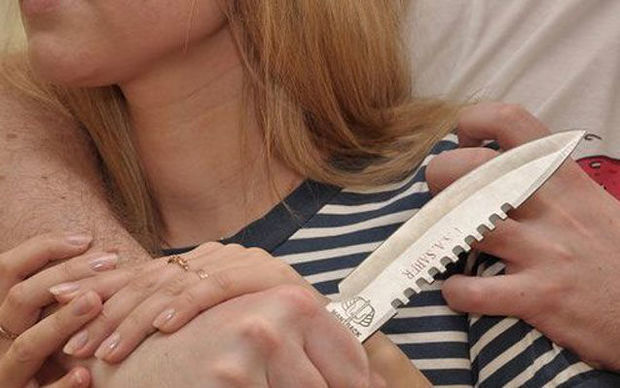 Hacıqabul sakini xalası qızını qətlə yetirib