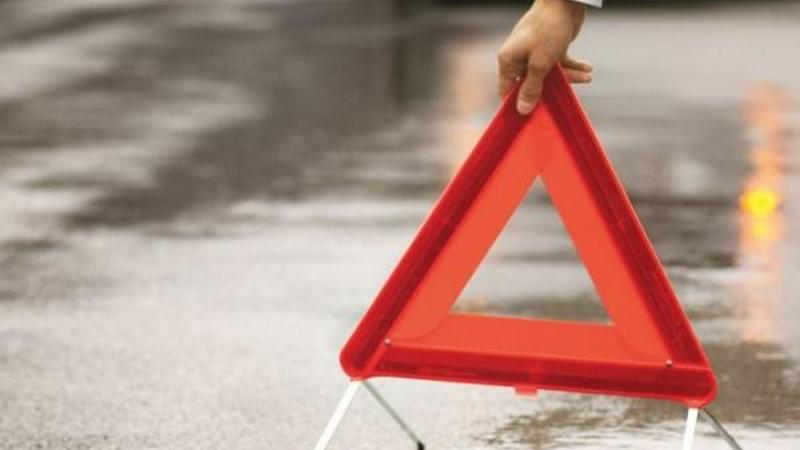 Lənkəranda qəza üstünə qəza - Köməyə gələn sürücü piyadanı vuraraq öldürdü