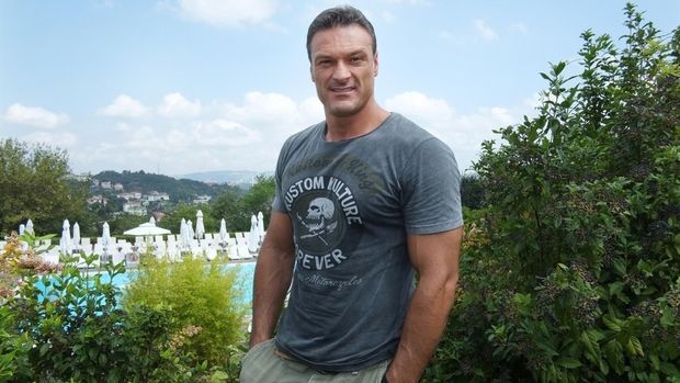 Türkiyə millisinin sabiq futbolçusu deputat seçildi