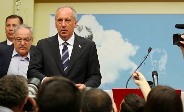 Məhərrəm İncə TRT əməkdaşlarını zaldan qovdu - VİDEO