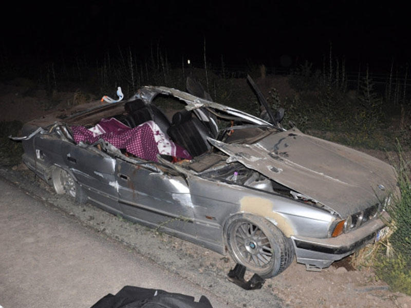 Gəlinlik almağa gedən qızı kəfənə bürüdülər - Nişanlıları ölüm ayırdı - VİDEO - FOTO
