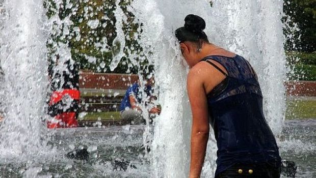 Anomal istilər davam edəcək