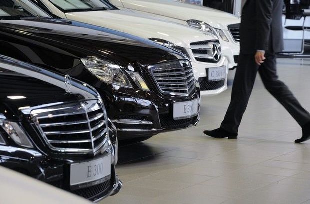 Gürcüstanda məmurlara şəxsi maşınlar qadağan olunacaq