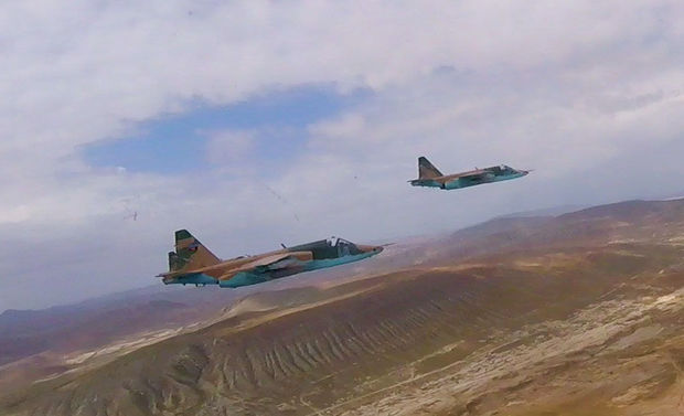 Döyüş aviasiya vasitələrinin təlimi keçirilib - FOTO