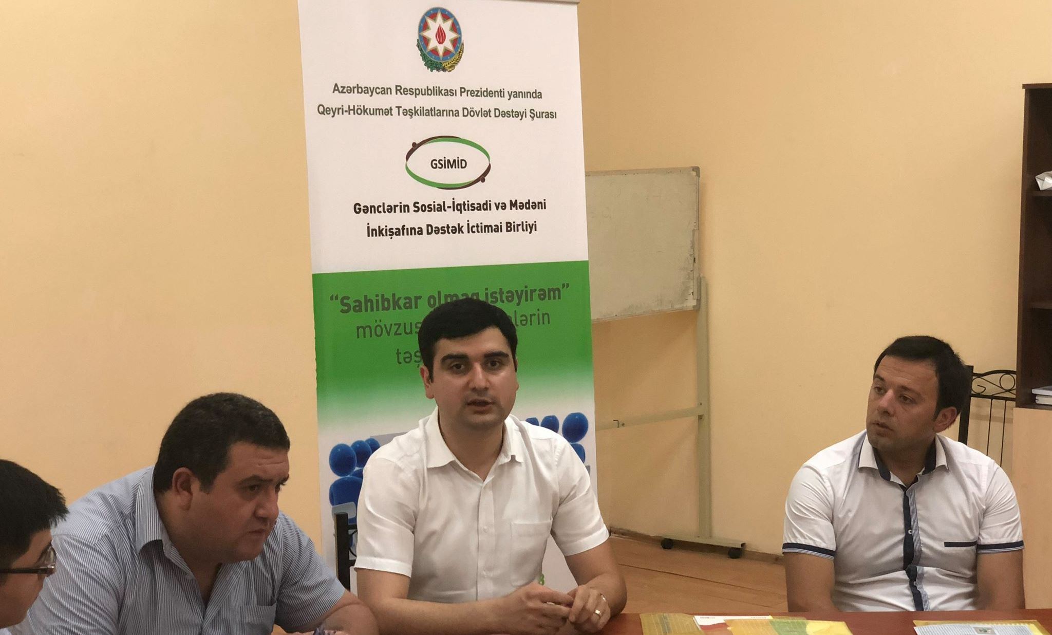 “Sahibkar olmaq istəyirəm ” adlı layihə həyata keçirilir