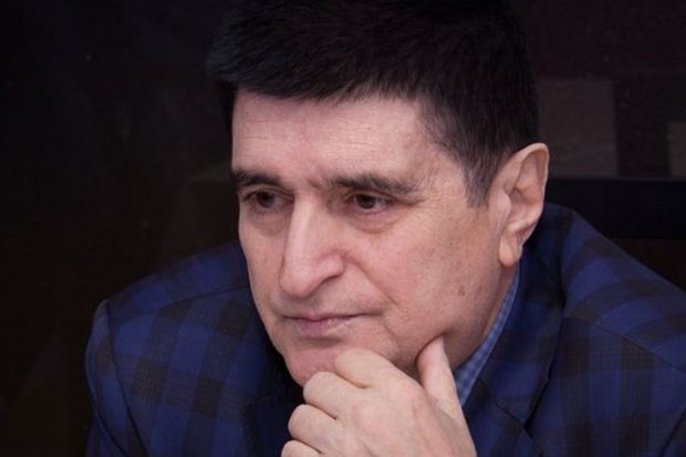 Baloğlan Əşrəfova efir qadağası qoyulub