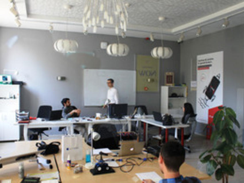 Gənc developerlər “AppLab” sayəsində layihə idarə edilməsinin əsaslarını öyrəniblər