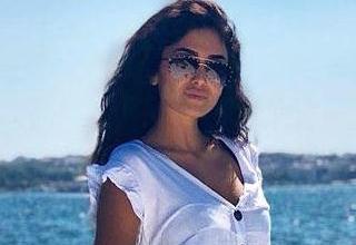 Cazibədar Pərvin dəniz FOTOsu ilə gündəmdə
