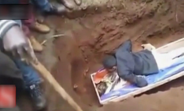 Ölünü diriltmək üçün qəbirə girən 