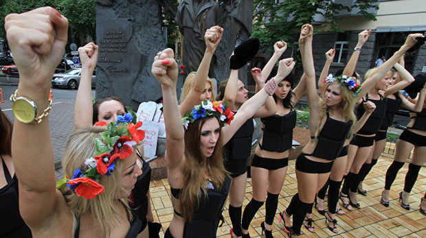 FEMEN-in təsisçisi intihar etdi -FOTO