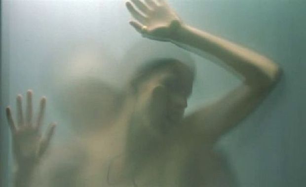 Hamamda qonşu ilə tutduğu gəlinini güllələyənə hökm oxundu - FOTO