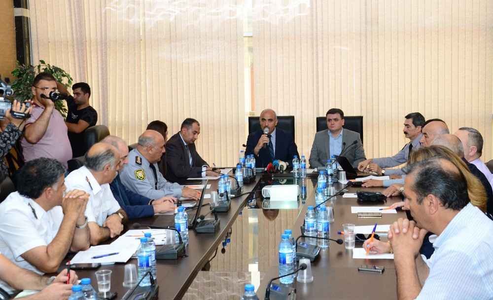 Bakıda sərnişin və yükdaşıma sahəsində problemlər müzakirə olundu