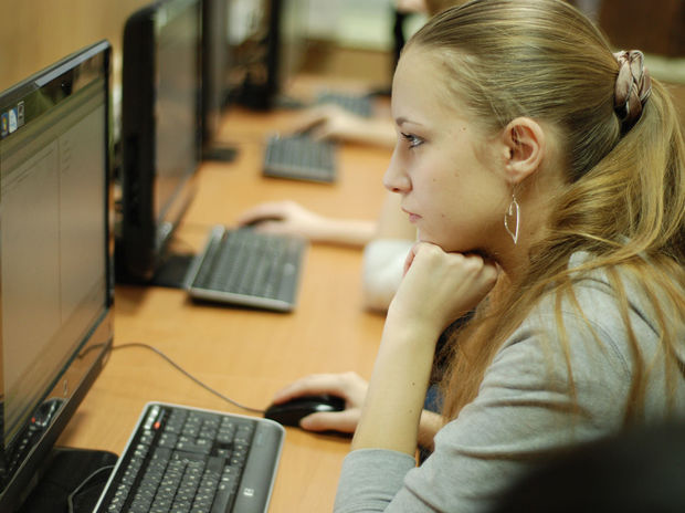 Ali təhsil müəssisələrinə ixtisas seçimi başlayıb