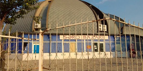 “Şərq bazarı”nın bazarı bağlandı - REPORTAJ, FOTOLAR