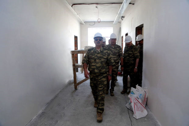 Zakir Həsənov cəbhə xəttində - FOTO