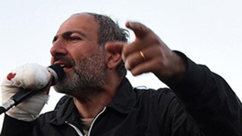 Paşinyan erməniləri yenə meydana səslədi