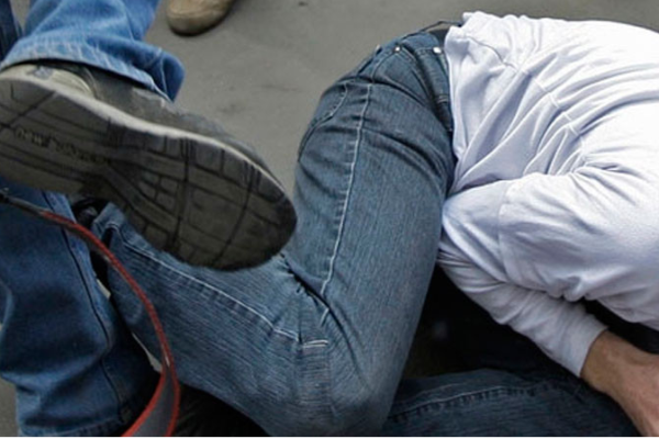 Reklam Gədəbəy sakini atasını VƏHŞİCƏSİNƏ döydü