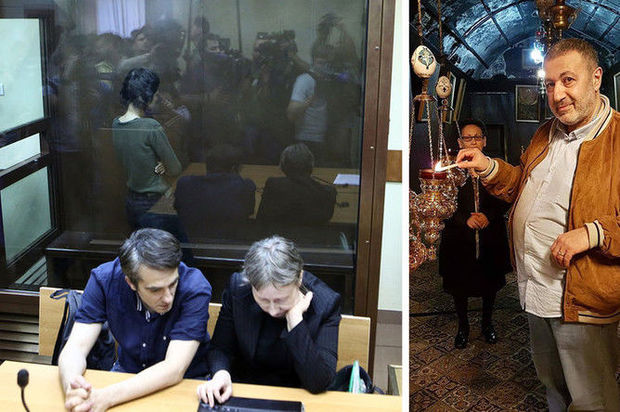 Məhkəmə atalarını qətlə yetirən hər üç bacını həbs etdi