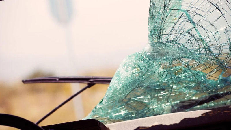 İsmayıllıda minik maşını aşdı: Ölən və yaralananlar var - VİDEO (YENİLƏNDİ)