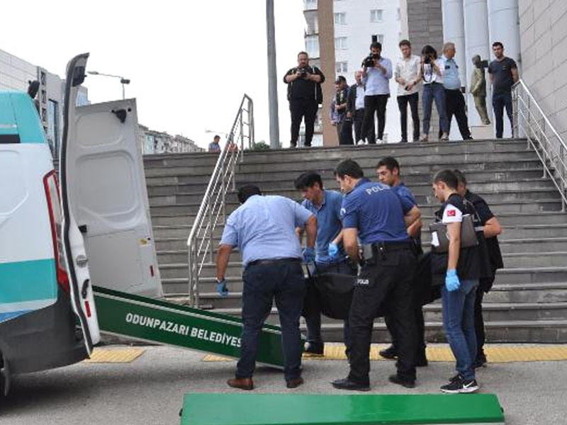 Qızı zorlayan şəxs polis bölməsində özünü öldürdü - Qolu qandallı halda ... - FOTO