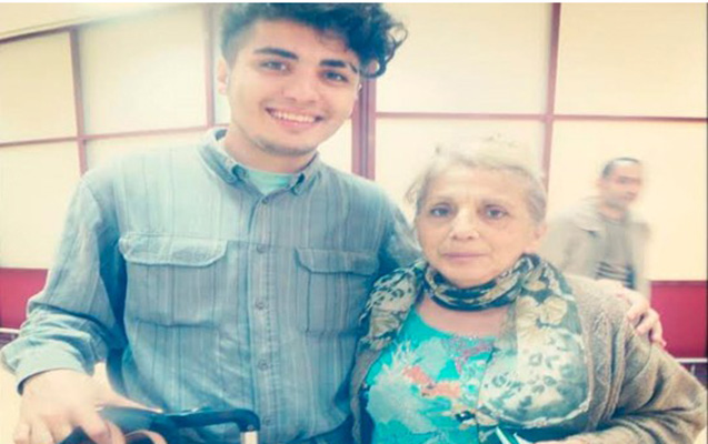 Mehman Hüseynovun anası vəfat etdi