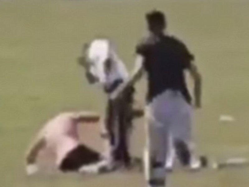 Səhər saatlarında parkda qızla oğlan cinsi əlaqəyə girdi - Kameraya çəkdilər - FOTO