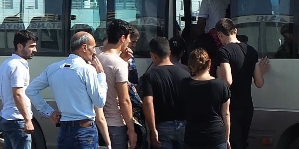 Bakıda bu avtobusda gediş haqqı hələ də 20 qəpikdir (VİDEO)