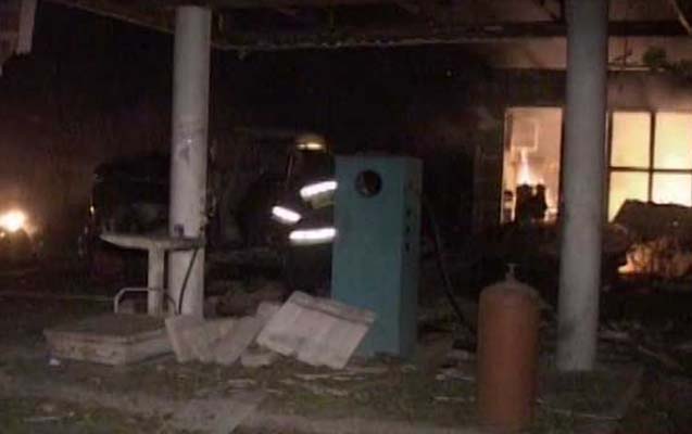 Sumqayıtda mənzildə partlayış oldu - Ana ilə oğlu xəsarət aldı