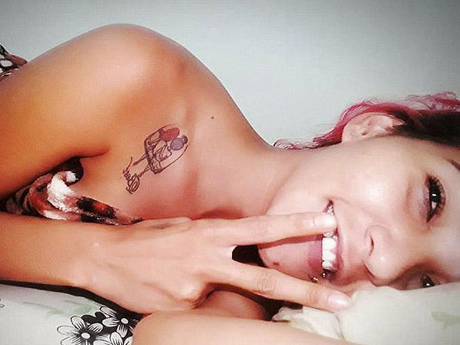 Şok kadrlar: məşhur model ad günündə güllələndi - VİDEO