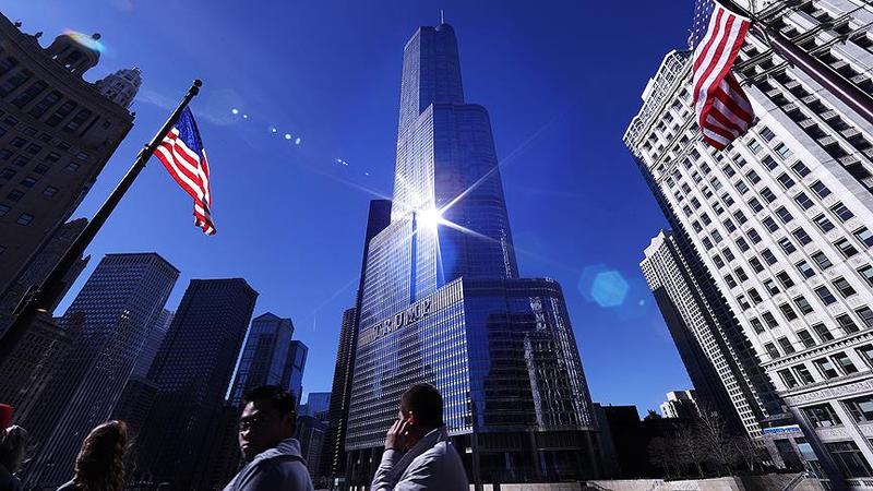 Trampın oteli məhkəməyə verildi