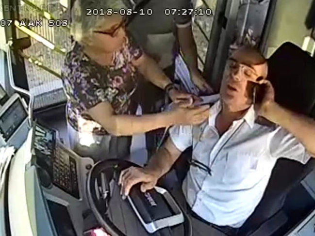 Sürücünün sükan arxasında infarkt keçirdiyi DƏHŞƏTLİ ANLAR - VİDEO