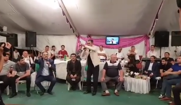 Tanınmış meyxanaçı özünə toy etdi - VİDEO - FOTO