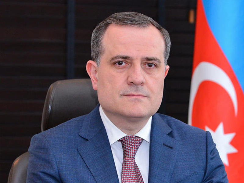 Orta məktəblərdə ilk dərs bu mövzulara həsr olunacaq - Nazir əmr verdi