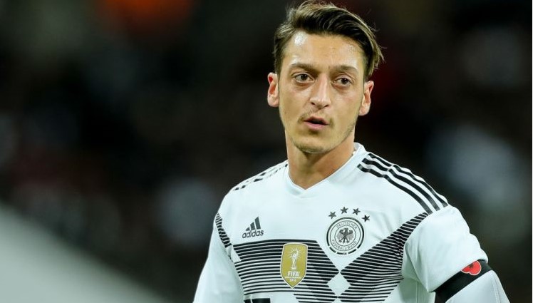 Almaniyadan Özillə bağlı etiraf: “Səhv etdik…”