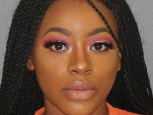 Nəşə çəkəndə tutuldu, İnstagram-da məşhurlaşdı - FOTO