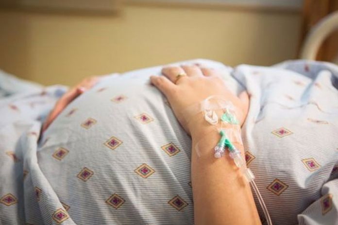 8 aylıq hamilə qadın öldü