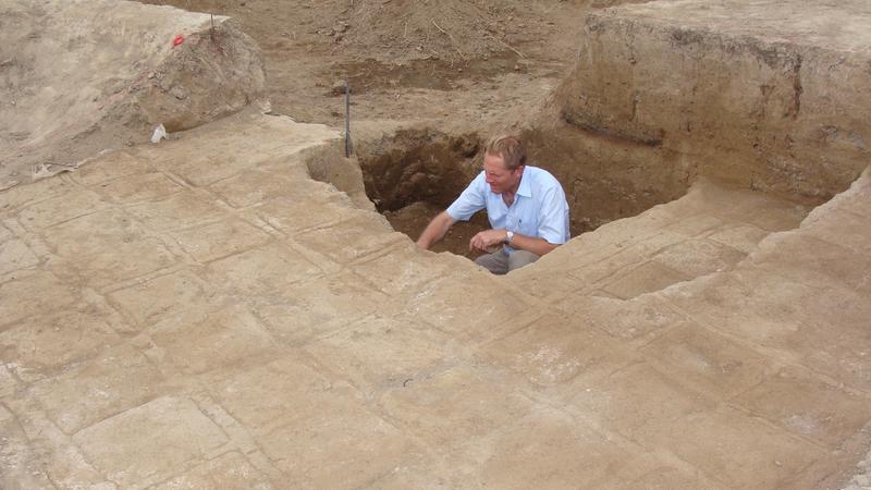 Eramızdan əvvəl V əsrə məxsus Əhəməni memarlığını xatırladan saray qalıqları tapılıb - FOTOLAR