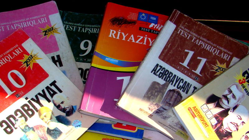 Dərsliklər bu tarixdən etibarən paylanacaq