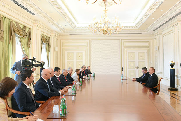 Binəli Yıldırım İlham Əliyevlə danışıqlarda