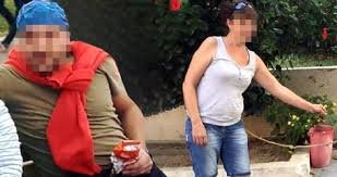 Bıçaqla üstünə gələn oğlundan qorxub özünü pəncərədən atdı - FOTO