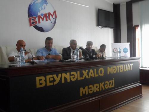 Mərkəzi və yerli İcra hakimiyyəti orqanları müraciətlərə necə baxır? - Müzakirə