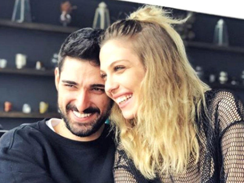 İbrahimin oğlu ilə sevgili olan Yasəməndən bikinili FOTO