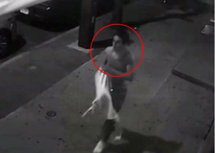 Gecə vaxtı pəncərədən girdiyi evdə qızı zorladı - Kamera görüntüsü - VİDEO - FOTO