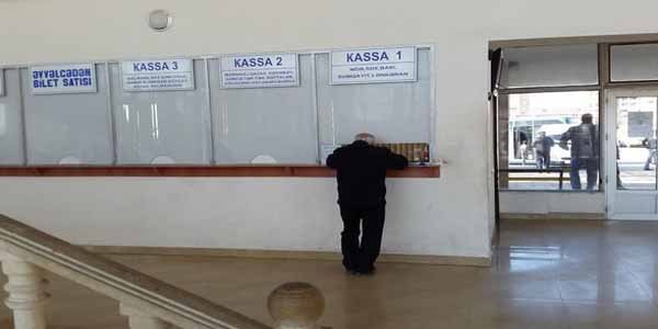 Avtovağzalda biletin qiymətindən əlavə pul alınır? (VİDEO)