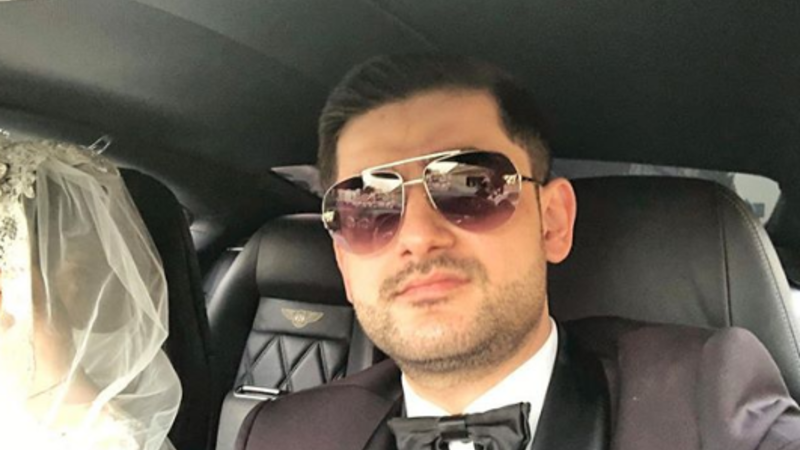 Özünə toy edən müğənni gəlinin şəkillərinin paylaşılmasına icazə vermədi – FOTO